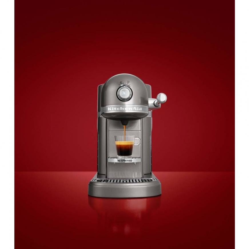 Motiveren Gloed Instrument KitchenAid Nespresso en Aeroccino 5KES0504 Tingrijs